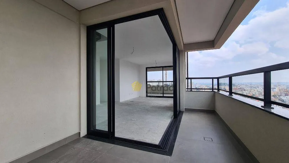 Apartamento, 3 quartos, 161 m² - Foto 2