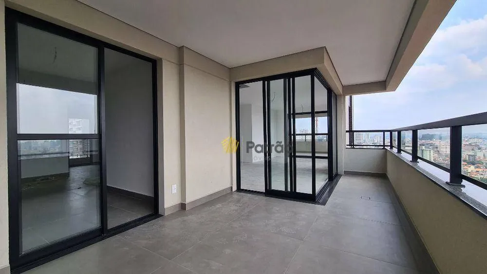 Apartamento, 3 quartos, 161 m² - Foto 1