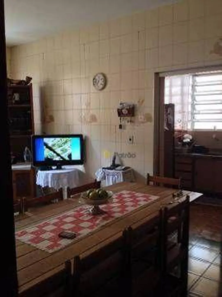 Casa, 2 quartos, 192 m² - Foto 11