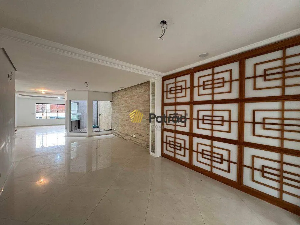 Casa, 4 quartos, 634 m² - Foto 2