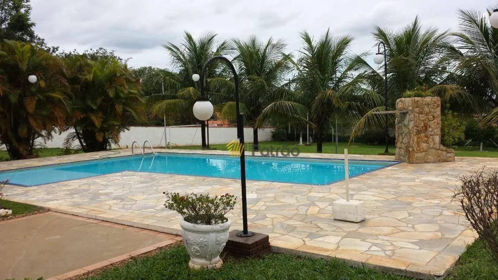 Chácara, 4 quartos, 5300 m² - Foto 1