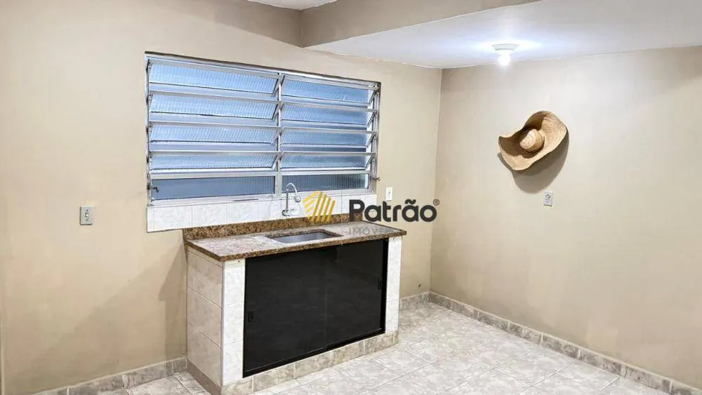 Sobrado, 5 quartos, 205 m² - Foto 1
