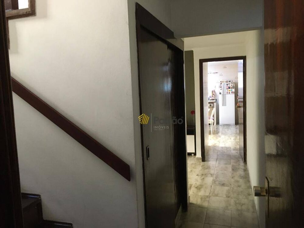 Casa, 2 quartos, 207 m² - Foto 2