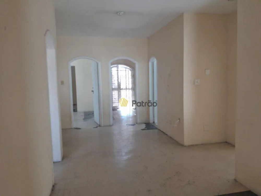 Sobrado, 4 quartos, 298 m² - Foto 5
