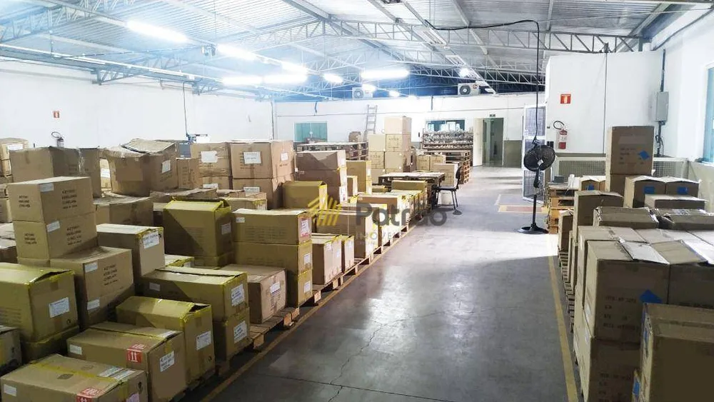 Depósito-Galpão, 1122 m² - Foto 1