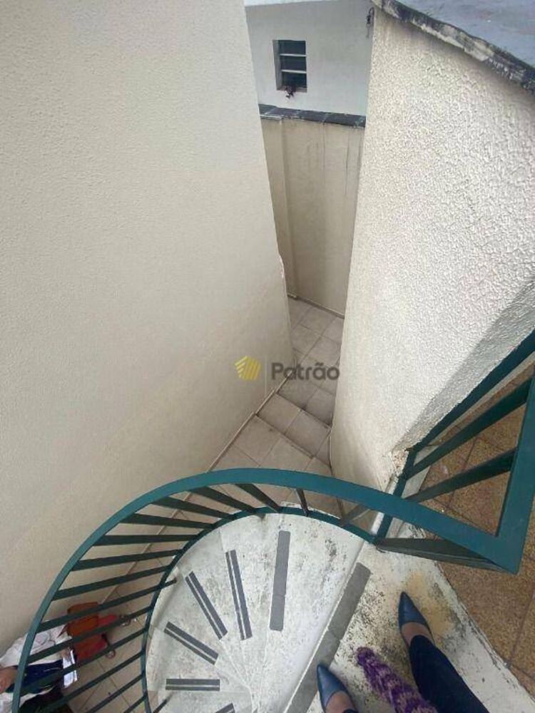 Casa, 3 quartos, 275 m² - Foto 1
