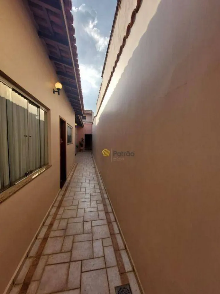 Casa, 3 quartos, 253 m² - Foto 15