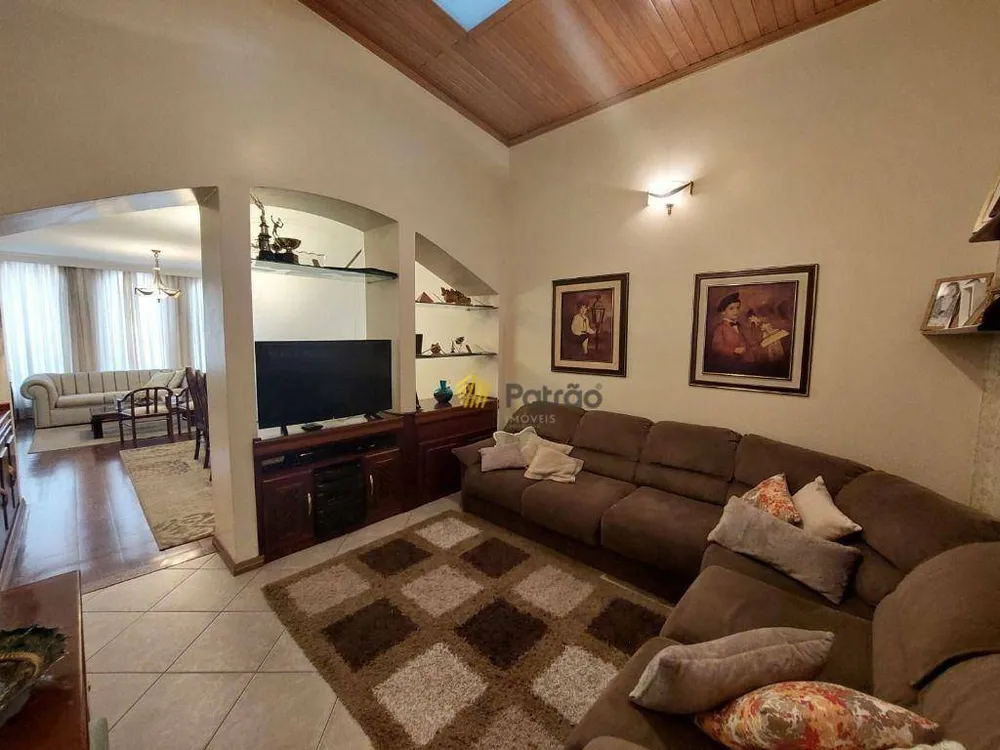 Casa, 3 quartos, 253 m² - Foto 9