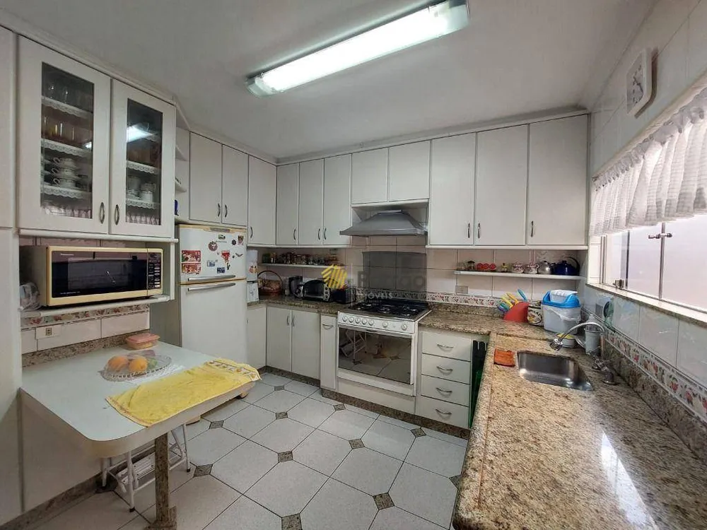 Casa, 3 quartos, 253 m² - Foto 10