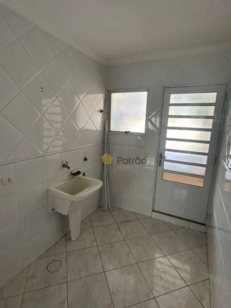 Casa de Condomínio à venda com 5 quartos, 644m² - Foto 8