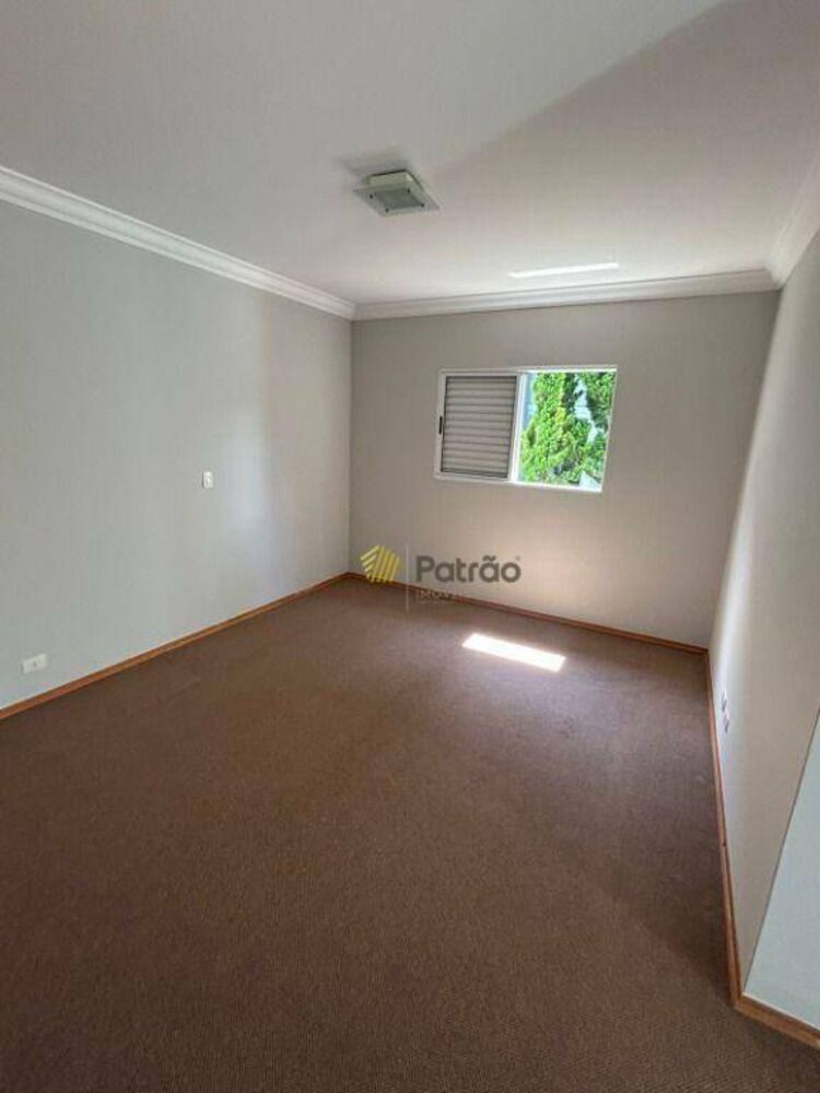 Casa de Condomínio à venda com 5 quartos, 644m² - Foto 3