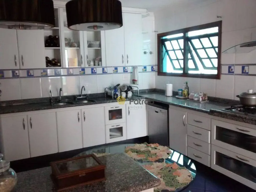 Casa, 4 quartos, 580 m² - Foto 8