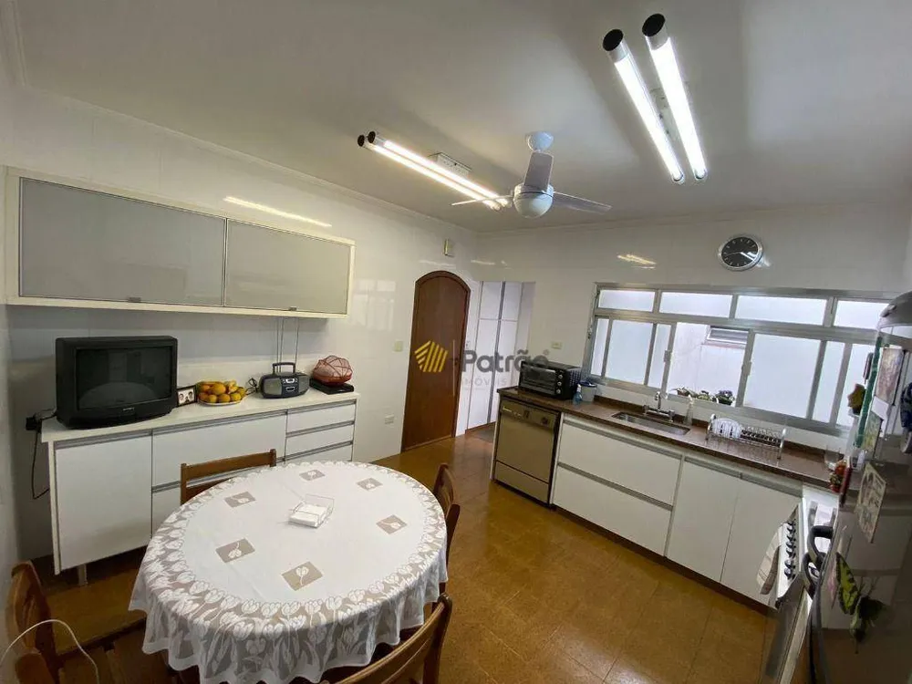 Sobrado, 5 quartos, 248 m² - Foto 12