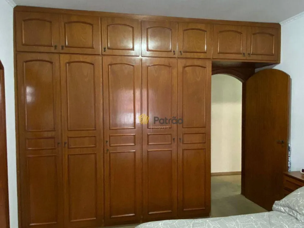 Sobrado, 5 quartos, 248 m² - Foto 7