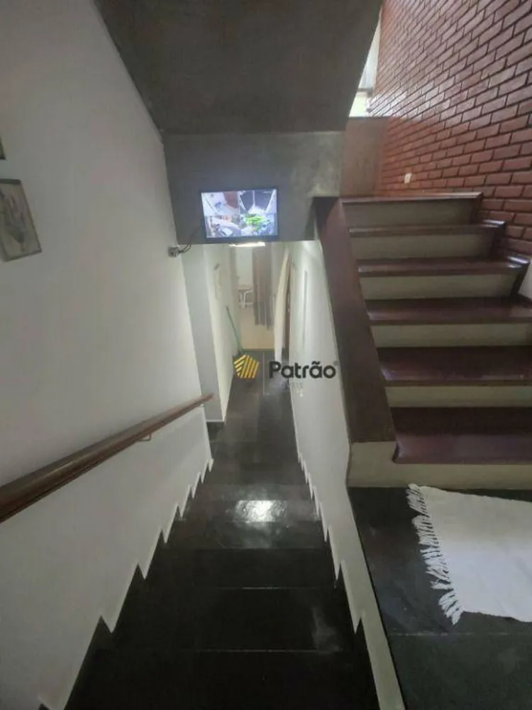 Casa, 4 quartos, 388 m² - Foto 2