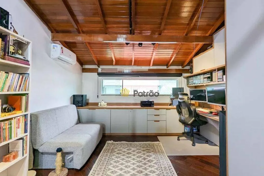 Sobrado, 3 quartos, 227 m² - Foto 3