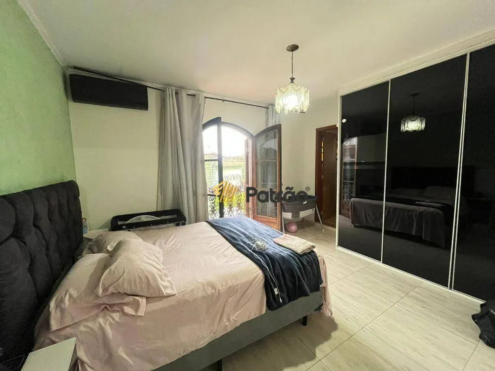 Sobrado, 3 quartos, 186 m² - Foto 2