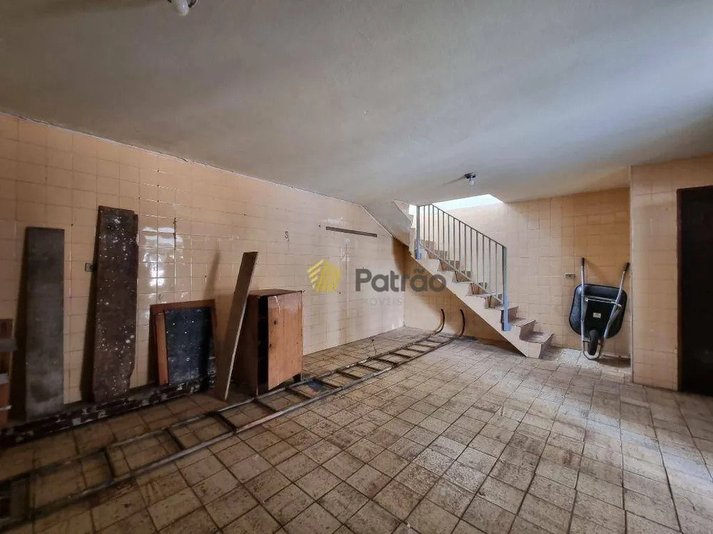 Casa, 3 quartos, 220 m² - Foto 24
