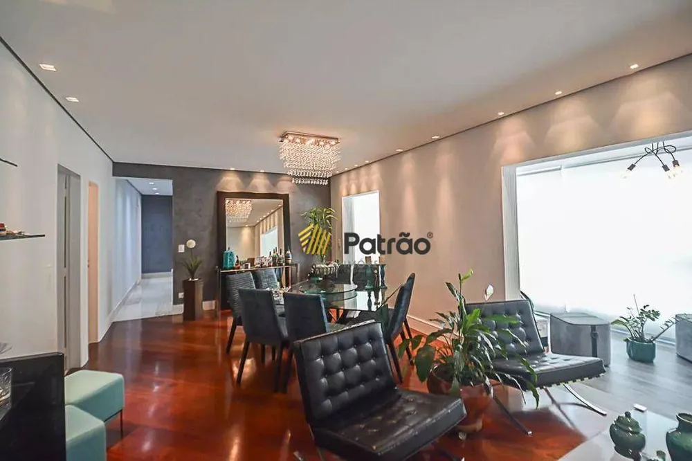 Cobertura, 3 quartos, 256 m² - Foto 1