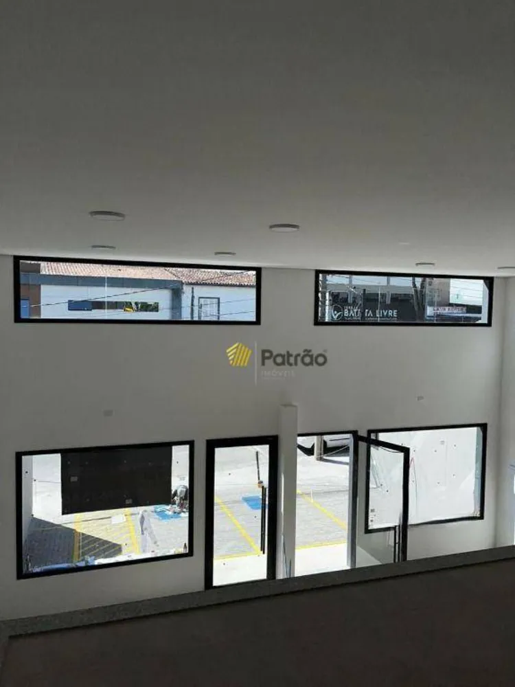 Loja-Salão, 126 m² - Foto 1
