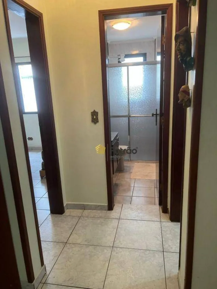 Apartamento, 3 quartos, 140 m² - Foto 2