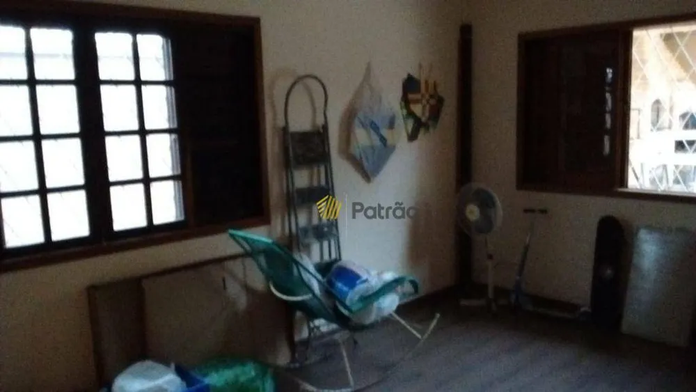 Casa, 3 quartos, 250 m² - Foto 1