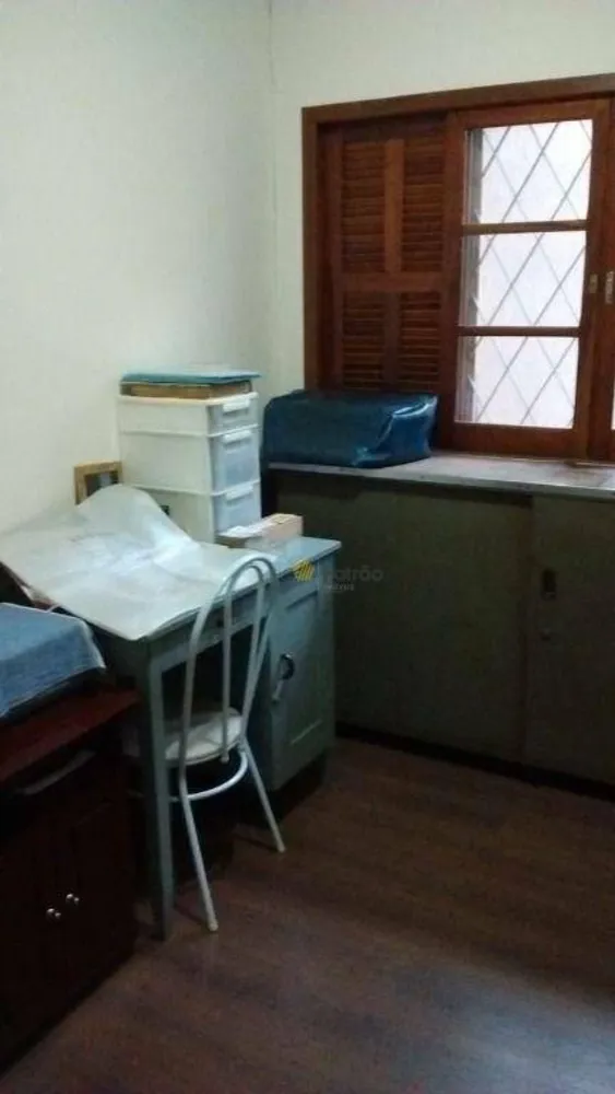 Casa, 3 quartos, 250 m² - Foto 4