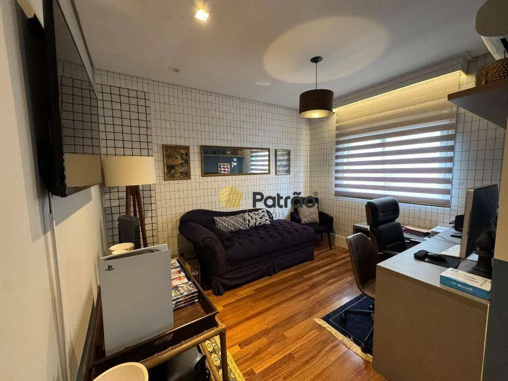 Apartamento, 3 quartos, 242 m² - Foto 4