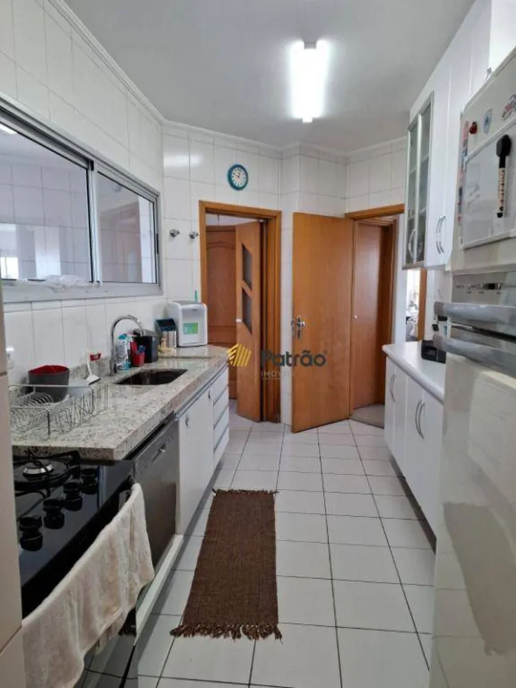 Apartamento, 3 quartos, 178 m² - Foto 8