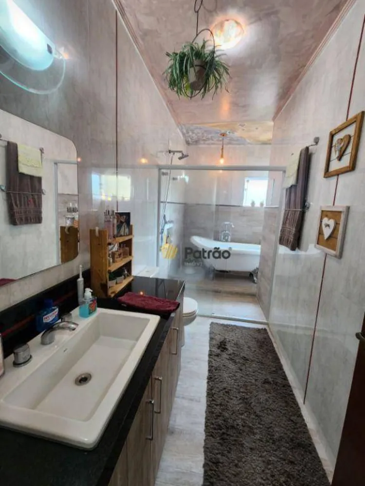 Sobrado, 3 quartos, 253 m² - Foto 8