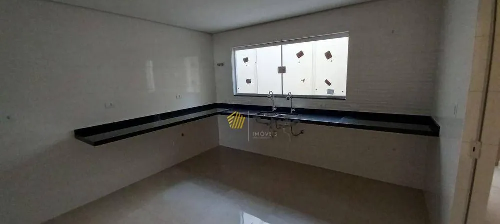 Sobrado, 3 quartos, 200 m² - Foto 3