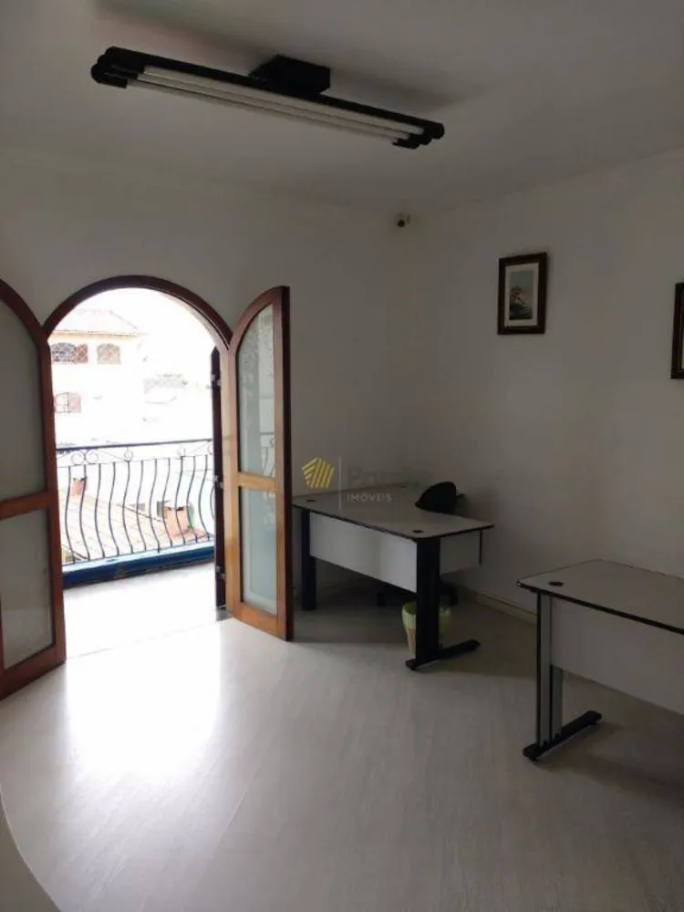 Sobrado, 4 quartos, 690 m² - Foto 1