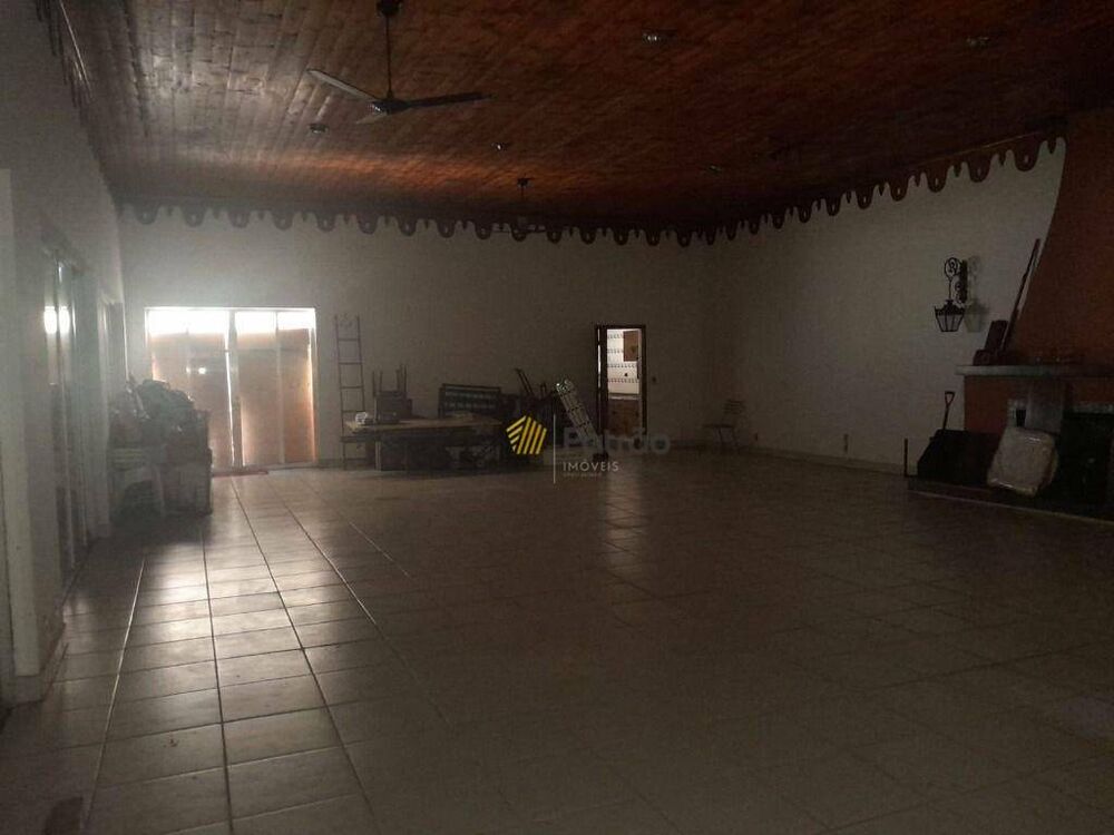 Sobrado para alugar com 4 quartos, 720m² - Foto 15