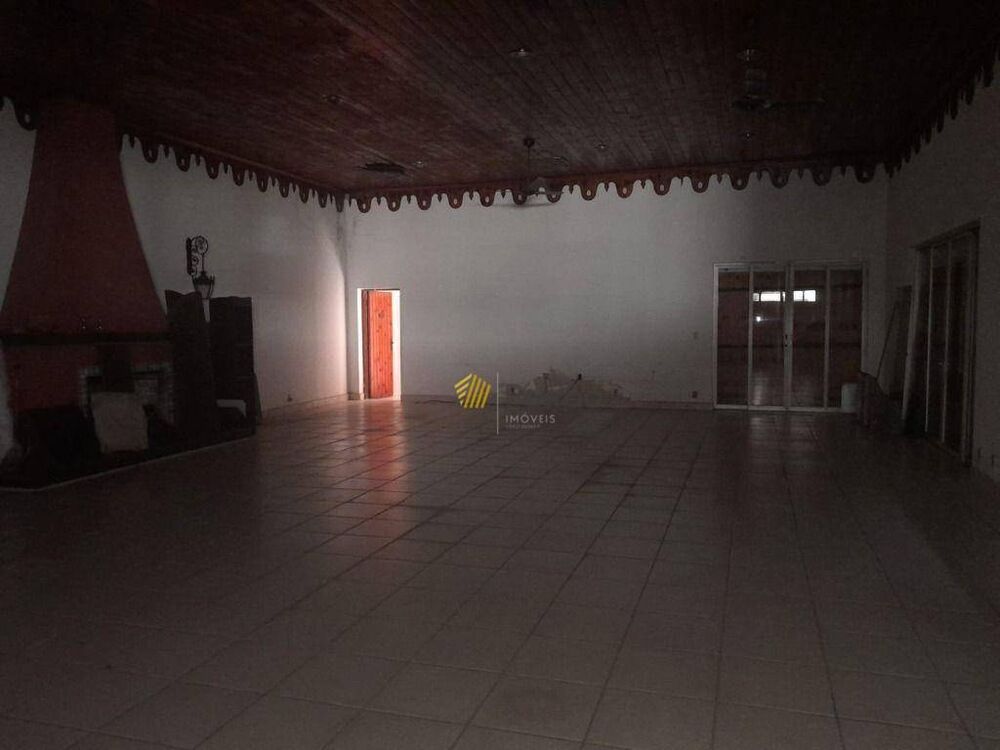 Sobrado para alugar com 4 quartos, 720m² - Foto 17