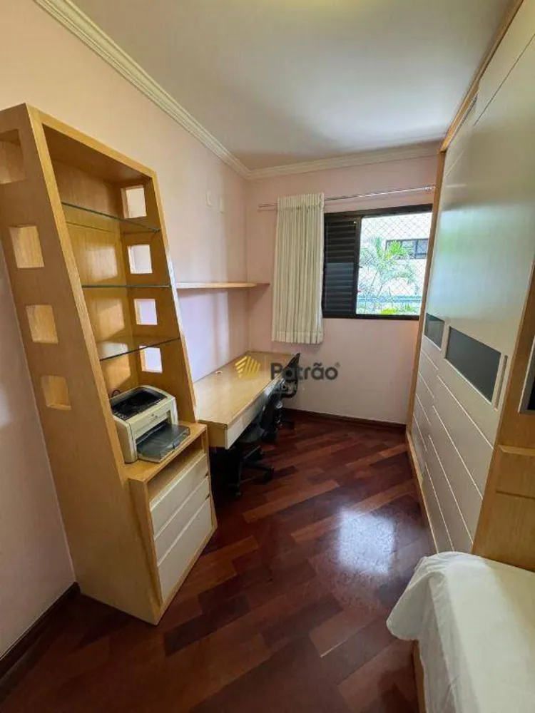 Apartamento, 4 quartos, 160 m² - Foto 11