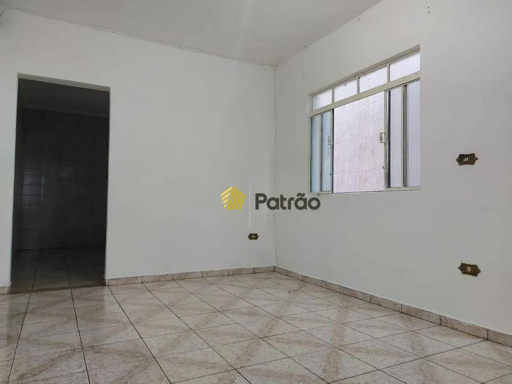 Casa, 4 quartos, 143 m² - Foto 1