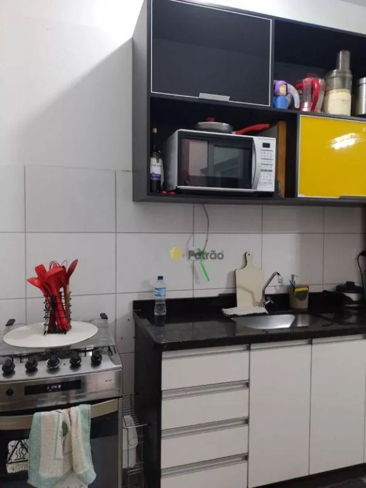 Apartamento à venda com 1 quarto, 50m² - Foto 5