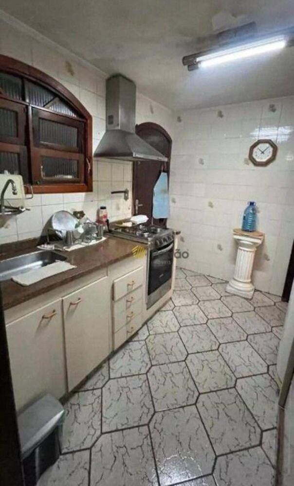 Sobrado, 3 quartos, 245 m² - Foto 3
