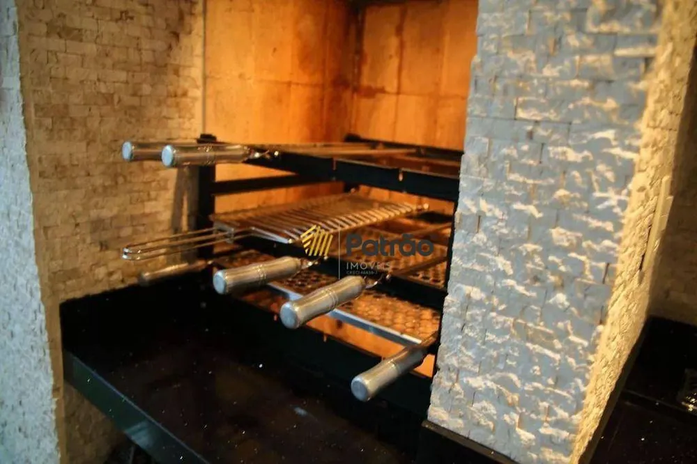 Apartamento, 3 quartos, 130 m² - Foto 1