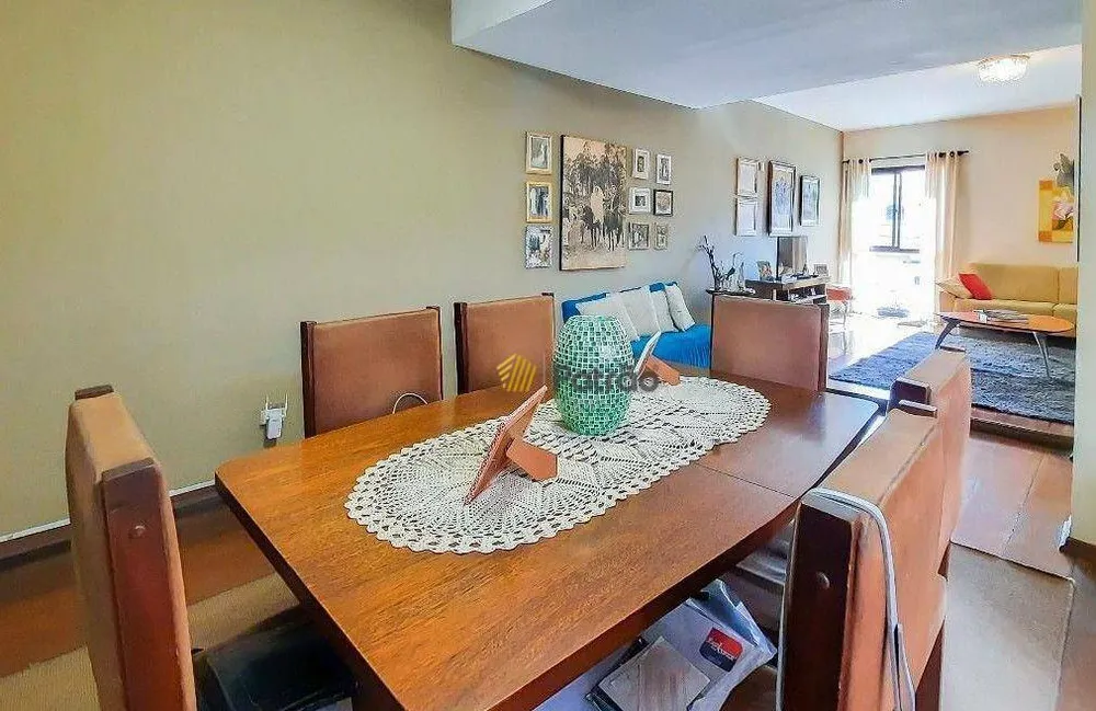 Sobrado, 4 quartos, 313 m² - Foto 1