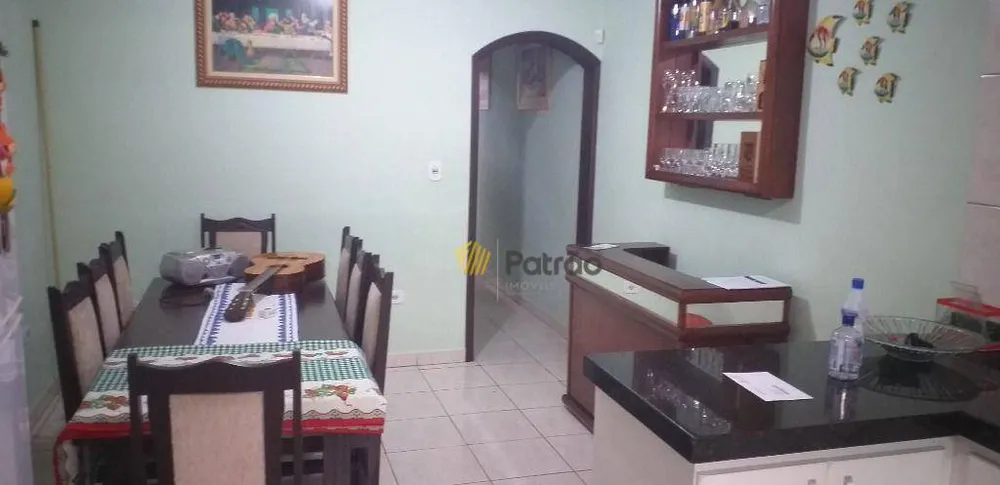 Sobrado, 3 quartos, 180 m² - Foto 3