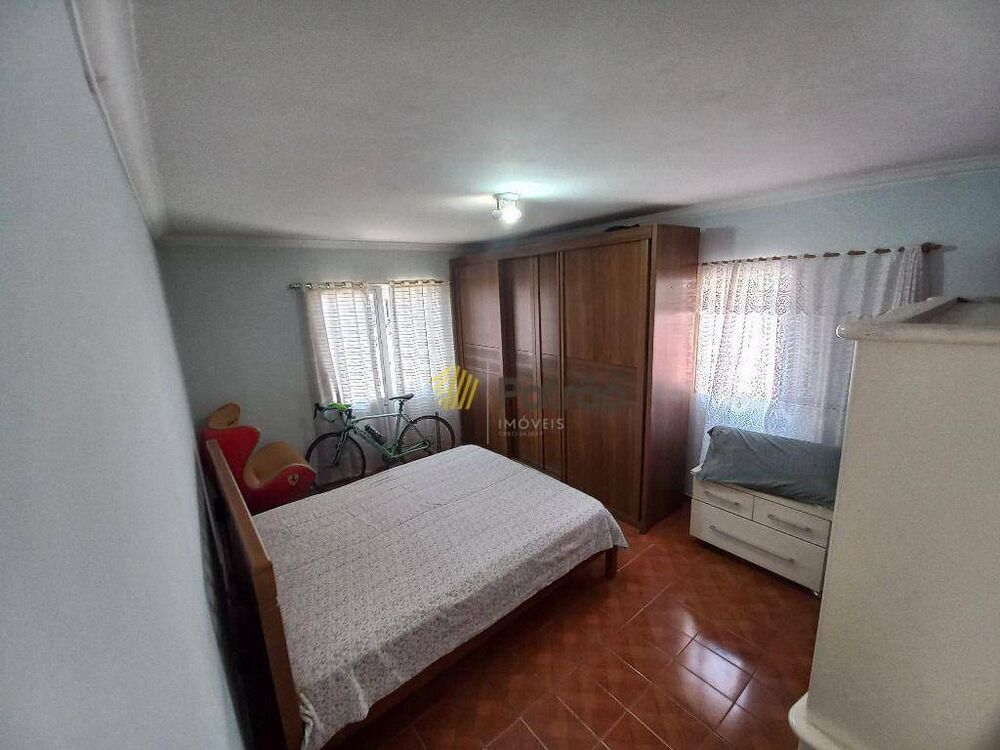Sobrado, 3 quartos, 178 m² - Foto 1