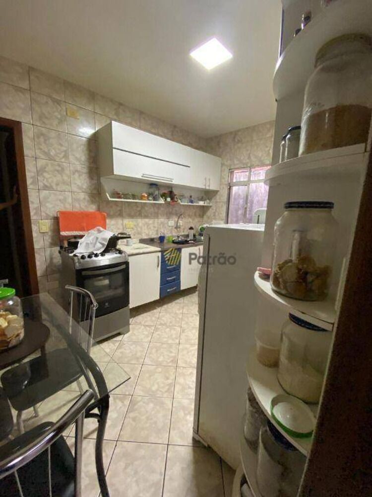 Sobrado, 3 quartos, 180 m² - Foto 6