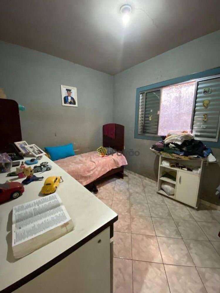Sobrado, 3 quartos, 180 m² - Foto 1