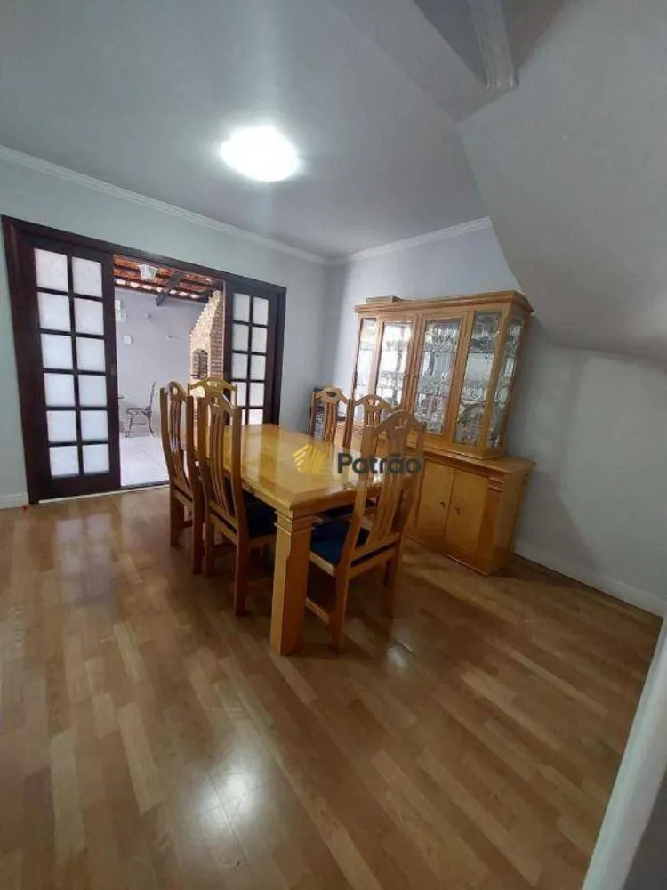 Sobrado, 3 quartos, 159 m² - Foto 2