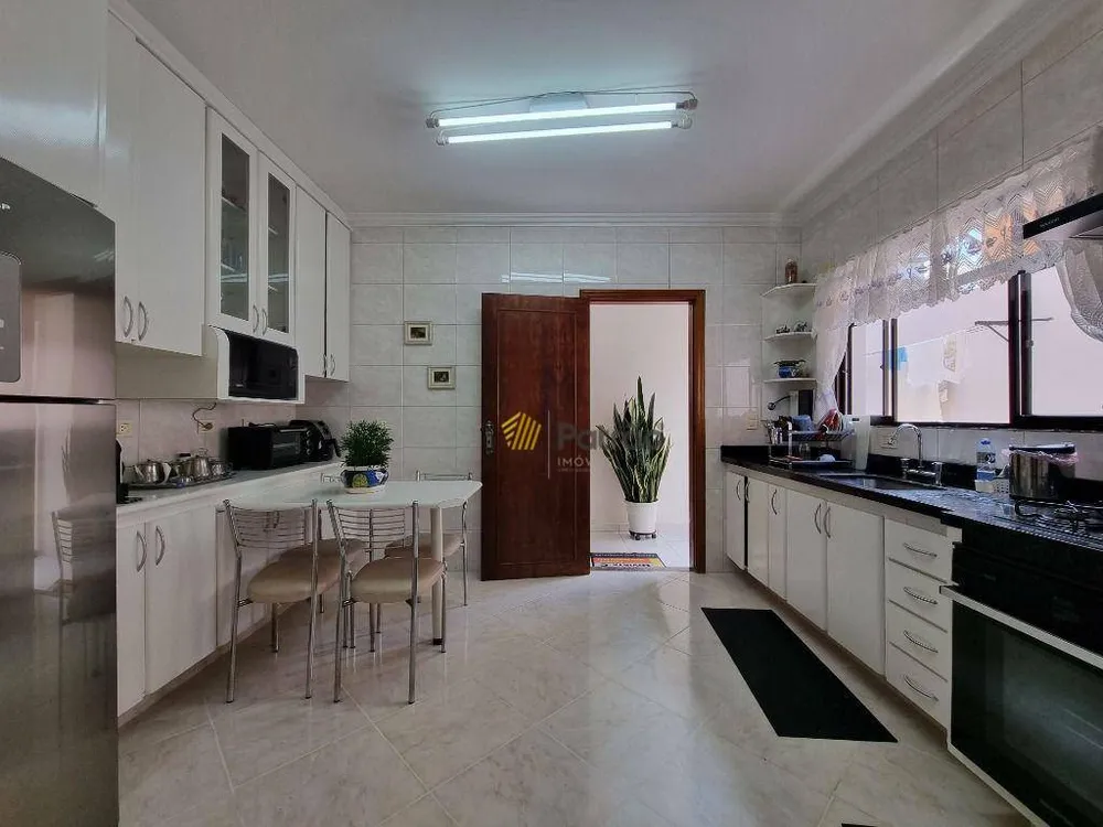 Sobrado, 4 quartos, 253 m² - Foto 5