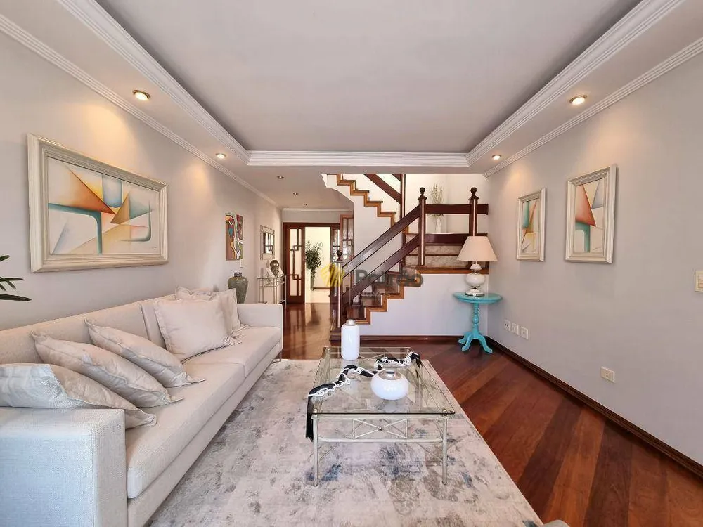 Sobrado, 4 quartos, 253 m² - Foto 1