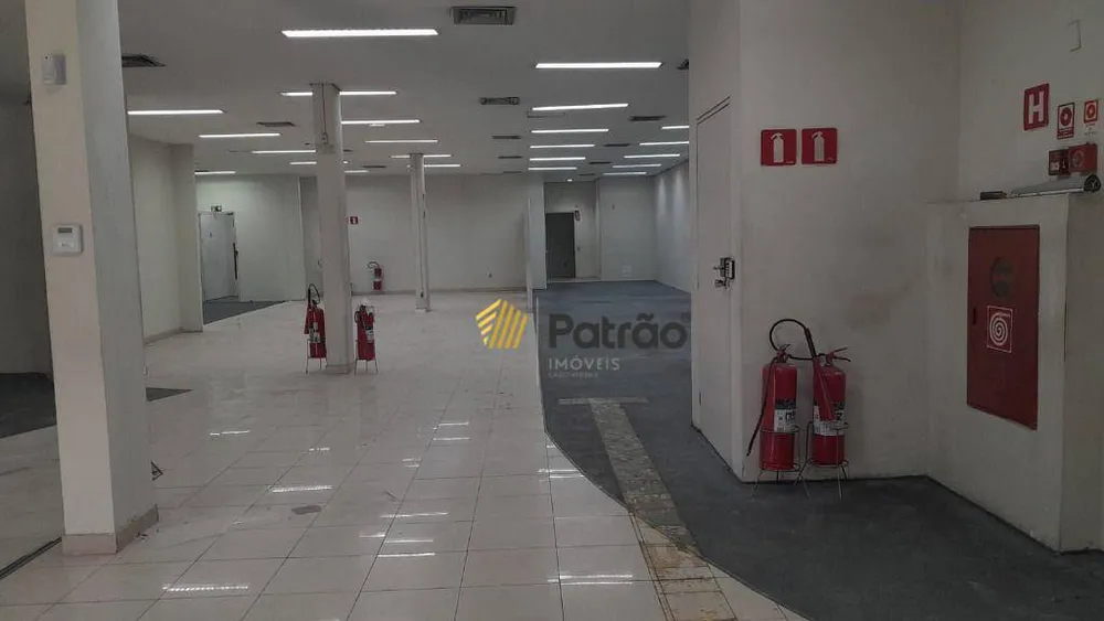 Loja-Salão, 750 m² - Foto 1