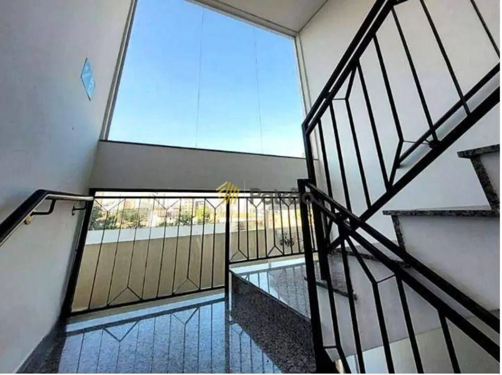 Cobertura, 3 quartos, 200 m² - Foto 1