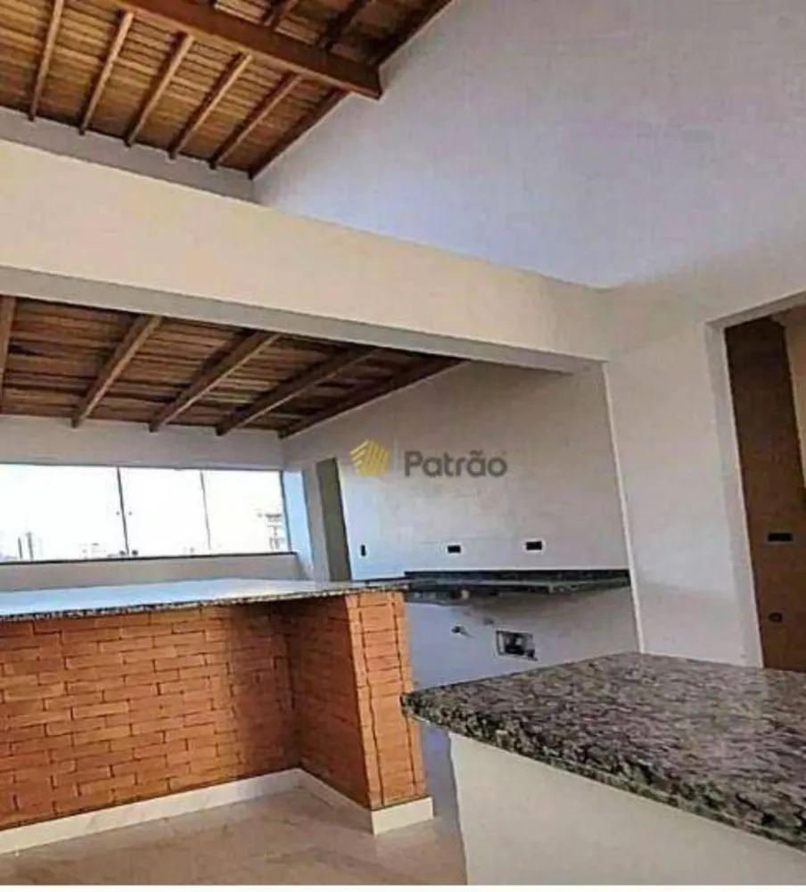 Cobertura, 3 quartos, 200 m² - Foto 13